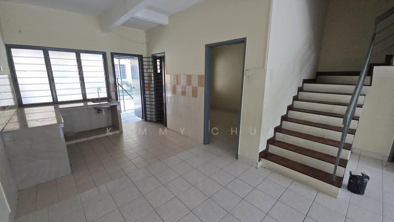 2-storey Terraced House for Sale in Johor Bahru (Johor) - Kimmy Chua - Kitchen - PropertyGuru.com.my