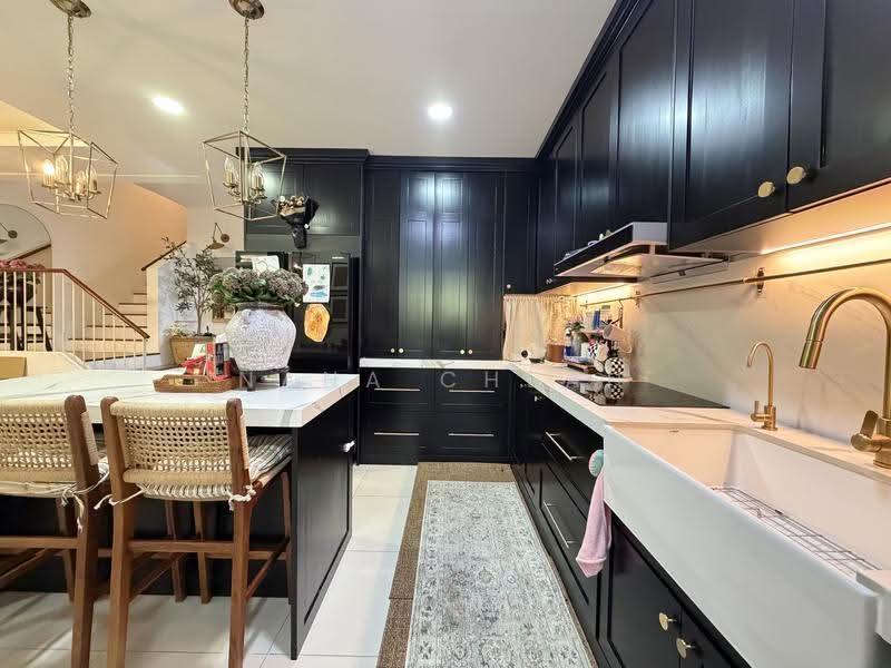 Townhouse for Sale in Shah Alam (Selangor) - Nana Cheah - PropertyGuru.com.my