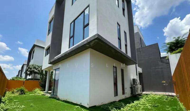 Bungalow House untuk Dijual di Bandar Sungai Long (Selangor) - Alvis Lim - Exterior - PropertyGuru.com.my