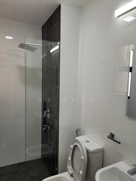 Service Residence for Sale at Ten Kinrara - KS Wong - Bathroom - PropertyGuru.com.my
