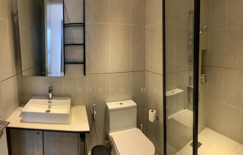 Kediaman Servis untuk Disewa di Millerz Square Serviced Residence - Steph Ng - Bathroom - PropertyGuru.com.my
