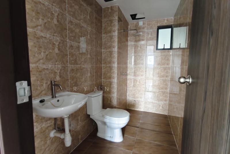 Condominium for Sale at Mulberi - Ryan Tan - Bathroom - PropertyGuru.com.my