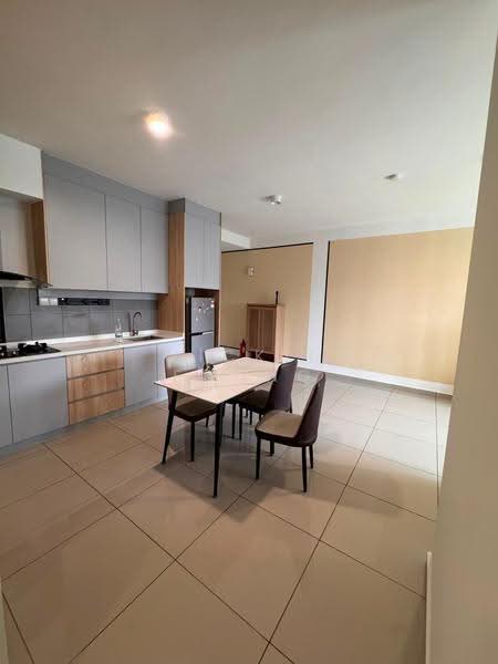 Service Residence for Sale at D'Cosmos Residences - Vickie Foong - Kitchen - PropertyGuru.com.my