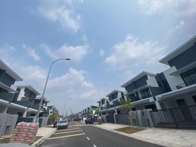 Terraced House for Rent in Taman Ponderosa (Johor Bahru) - Carson . - Exterior - PropertyGuru.com.my
