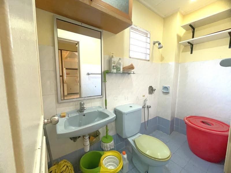 2-storey Terraced House for Rent in Putra Heights (Subang Jaya) - Joe Chan - Bathroom - PropertyGuru.com.my
