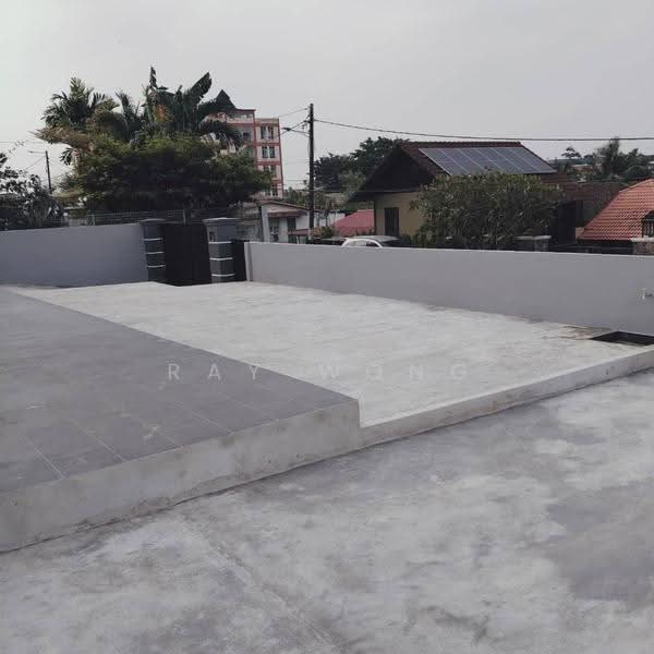 Bungalow House for Sale in Larkin (Johor Bahru) - Ray Wong - Roof - PropertyGuru.com.my