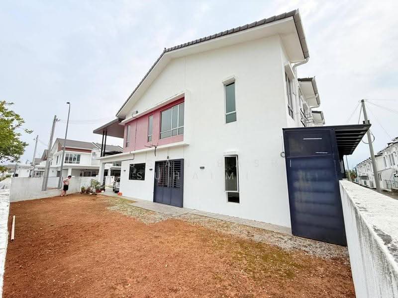 2-storey Terraced House for Sale in Seremban (Negeri Sembilan) - Hassan Basri Suhaimi - Exterior - PropertyGuru.com.my