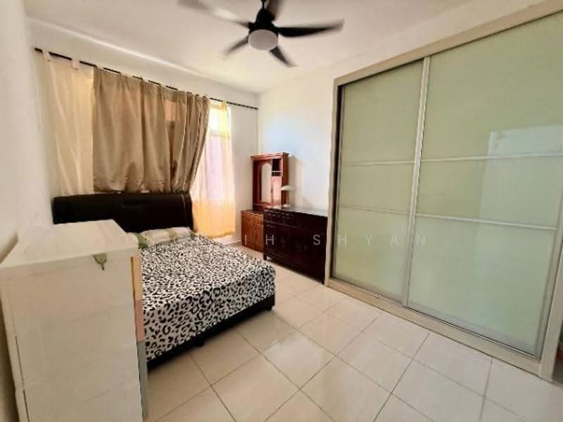 Apartment for Sale at Kipark Apartment - Ong Lih Shyan - Bedroom - PropertyGuru.com.my