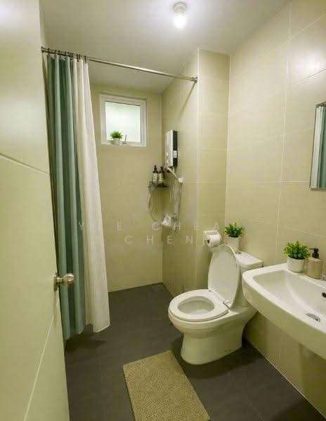 Kondominium untuk Disewa di The Regina - Yee Cheak Chen - Bathroom - PropertyGuru.com.my