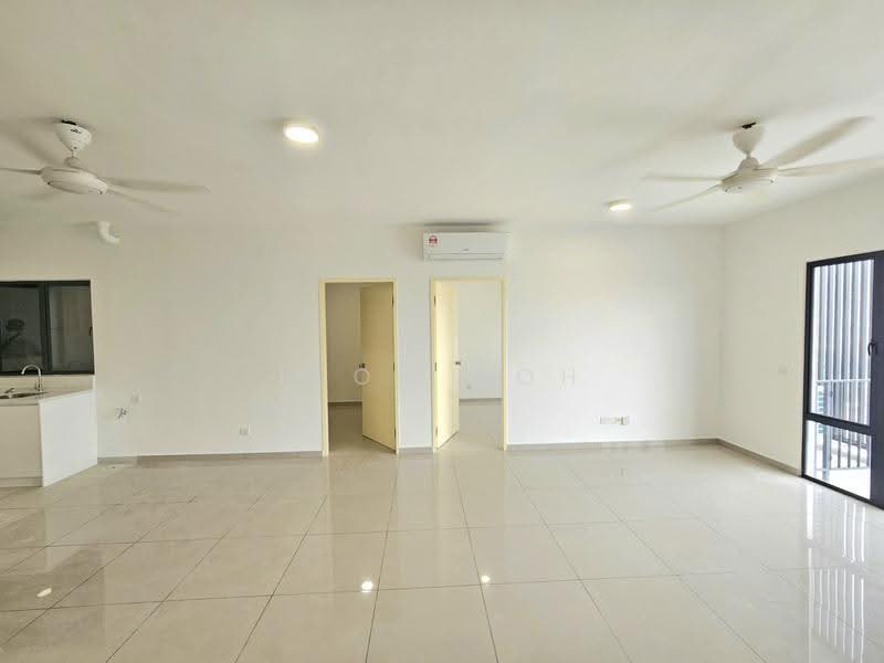 Kediaman Servis untuk Disewa di Duduk Se.Ruang @ Eco Sanctuary - Leon Goh - Living Room - PropertyGuru.com.my