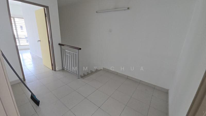 2-storey Terraced House for Sale in Bandar Rinching Seksyen 6 (Semenyih) - Kimmy Chua - Interior - PropertyGuru.com.my