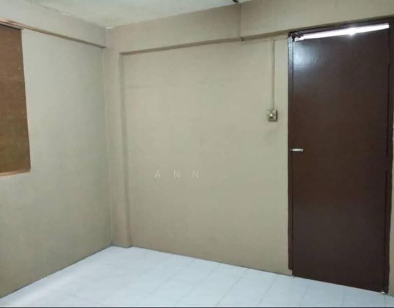 Flat for Sale at Rumah Pangsa Kulai - Ann . - Interior - PropertyGuru.com.my