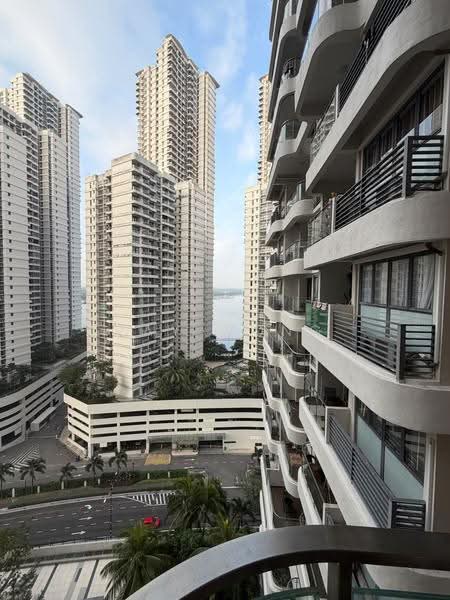 Kondominium untuk Dijual di Bay Point @ Country Garden Danga Bay - Ray Wong - Exterior - PropertyGuru.com.my