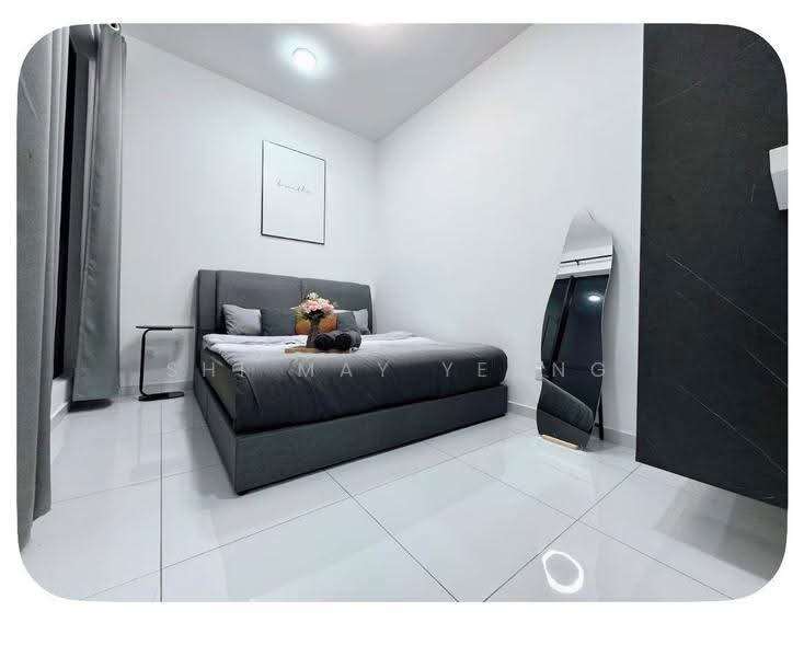 Kediaman Servis untuk Dijual di Sky Trees - Shi May Yeong - Bedroom - PropertyGuru.com.my