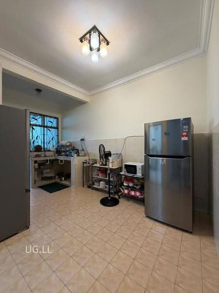2-storey Terraced House for Sale in Klang (Selangor) - Joanne Lim - Kitchen - PropertyGuru.com.my