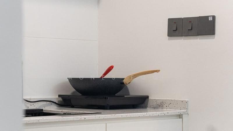 Condominium for Sale at Neu Suites - Agnes Foo - Kitchen - PropertyGuru.com.my