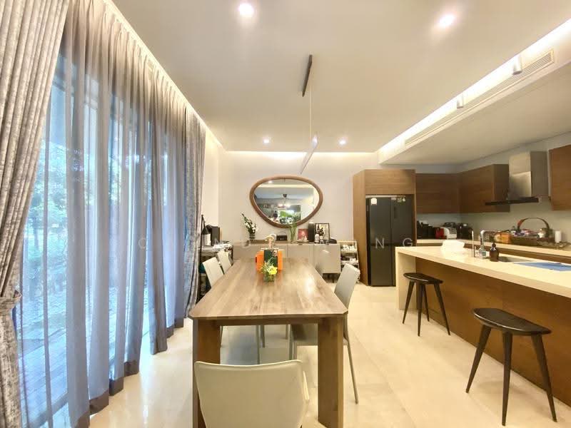 Bungalow House for Sale in Dataran Ara Damansara (Ara Damansara) - Caindy Wong - Dining Room - PropertyGuru.com.my