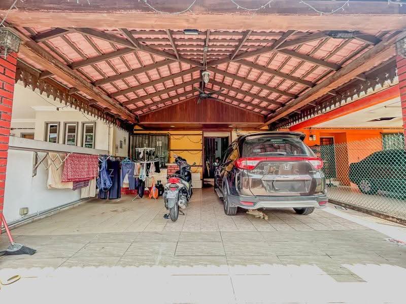 Rumah Teres 2-Tingkat untuk Dijual di Seksyen 7 (Shah Alam) - Izzat Zamros - Exterior - PropertyGuru.com.my