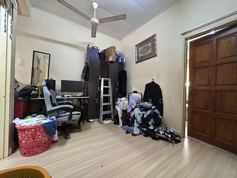 Rumah Teres 2-Tingkat untuk Dijual di Seksyen 7 (Shah Alam) - Izzat Zamros - Interior - PropertyGuru.com.my