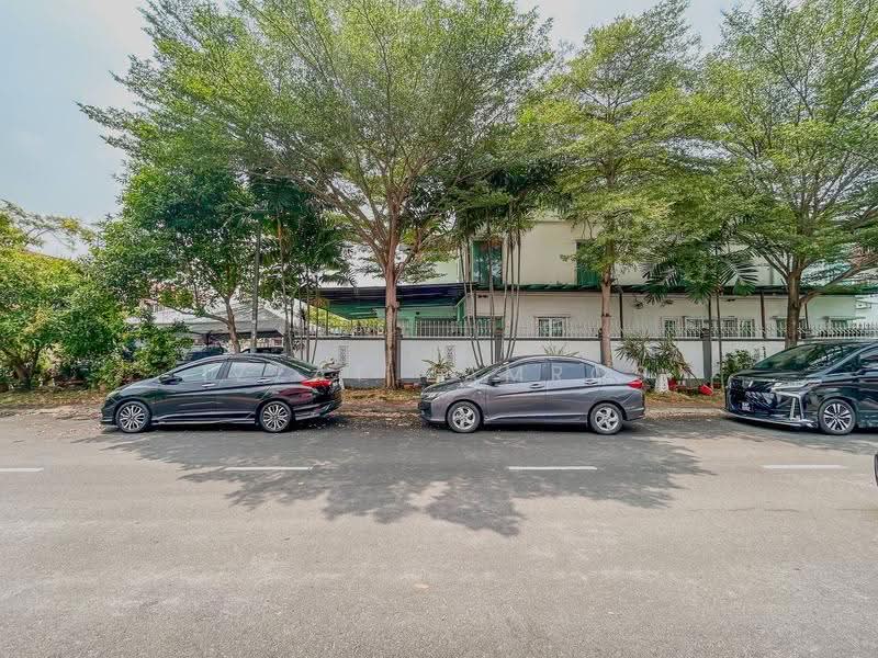 Rumah Teres 2-Tingkat untuk Dijual di Seksyen 7 (Shah Alam) - Izzat Zamros - Exterior - PropertyGuru.com.my