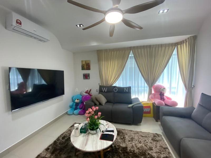 Rumah Kluster untuk Dijual di Iskandar Puteri (Nusajaya) (Johor) - Ray Wong - Living Room - PropertyGuru.com.my