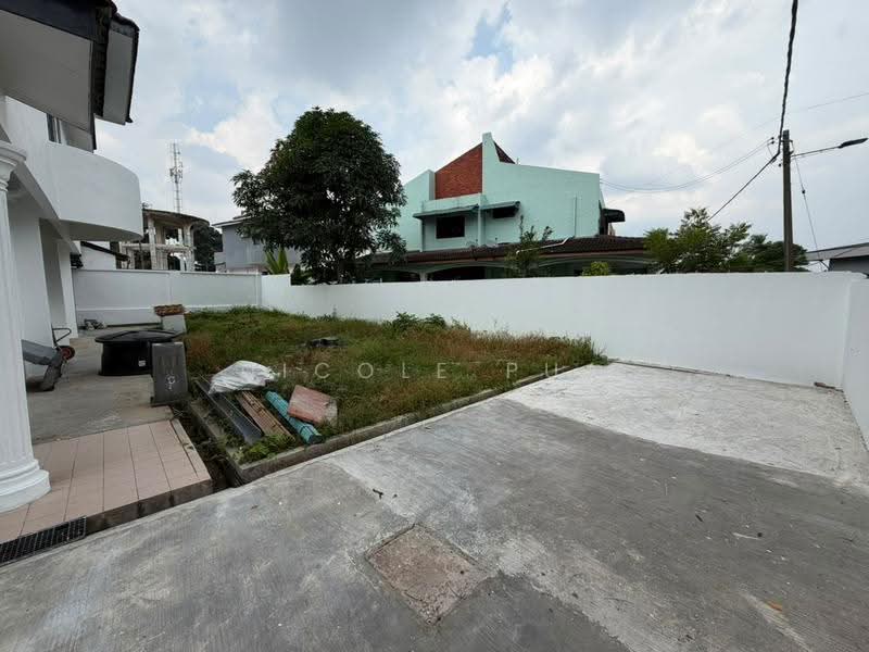 Rumah Berkembar untuk Dijual di Taman Gembira (Tampoi) - Nicole Pua - Exterior - PropertyGuru.com.my