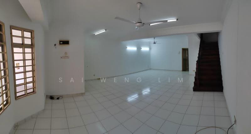 Terraced House for Rent in Bukit Rahman Putra (Sungai Buloh) - Sai Weng LIM - Living Room - PropertyGuru.com.my