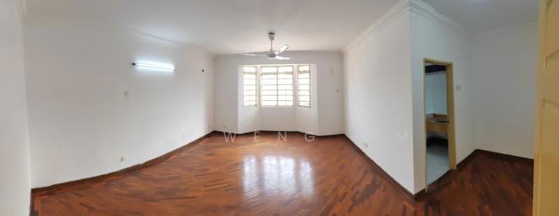 Terraced House for Rent in Bukit Rahman Putra (Sungai Buloh) - Sai Weng LIM - Master Bedroom - PropertyGuru.com.my