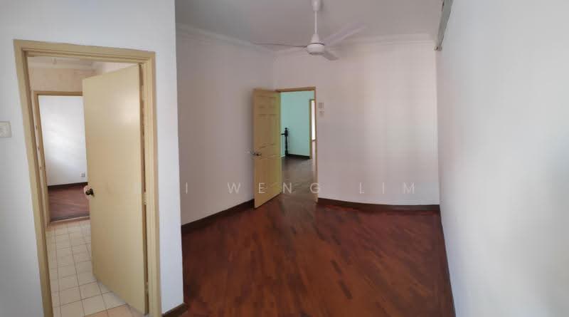 Terraced House for Rent in Bukit Rahman Putra (Sungai Buloh) - Sai Weng LIM - 3rd Bedroom - PropertyGuru.com.my