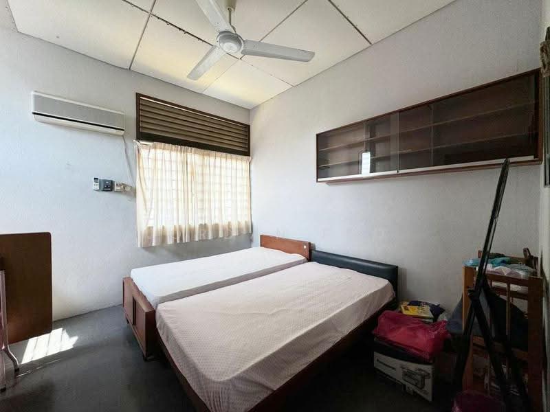 Bungalow House for Sale in Taman Scotland (George Town) - Jordan Foo - Bedroom - PropertyGuru.com.my