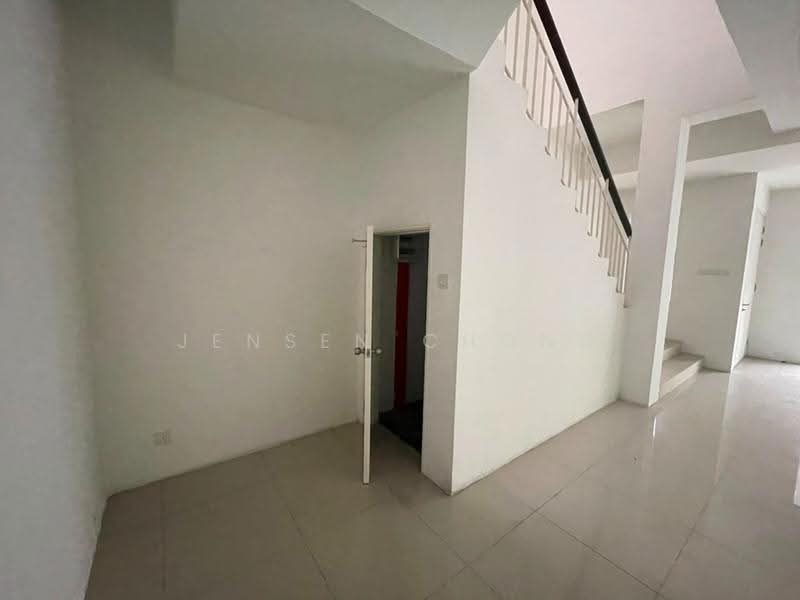 Rumah Teres 2-Tingkat untuk Dijual di Taman Nadayu 92 (Kajang) - Jensen Chong - Interior - PropertyGuru.com.my