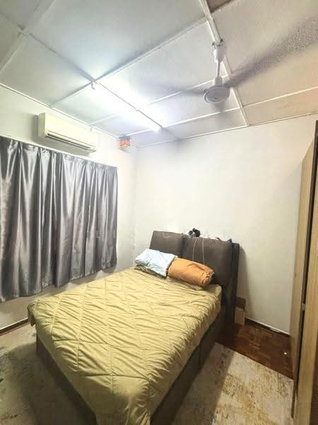 Terraced House for Sale in Taman Indah Perdana (Kepong) - Eliz Chan - Bedroom - PropertyGuru.com.my