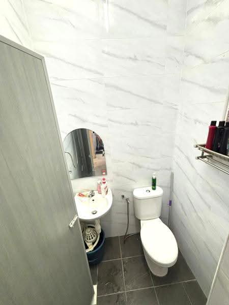 Terraced House for Sale in Taman Indah Perdana (Kepong) - Eliz Chan - Bathroom - PropertyGuru.com.my