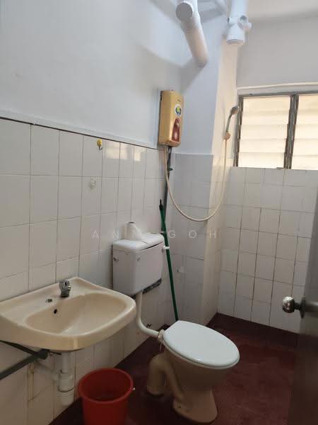 Kondominium untuk Disewa di Bukit Winner (Winner Heights) - Ann Goh - Bathroom - PropertyGuru.com.my