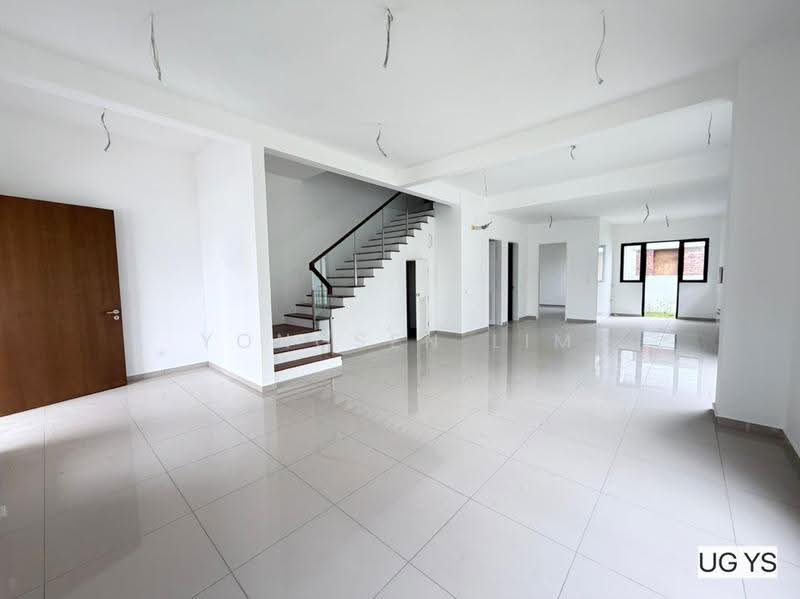 Rumah Berkembar untuk Dijual di Telok Panglima Garang (Selangor) - Yongsen Lim - Interior - PropertyGuru.com.my