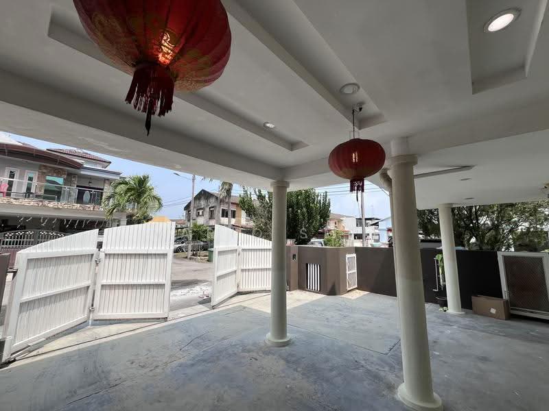 2-storey Terraced House for Sale in Batu Berendam (Melaka) - Mario Seet - Exterior - PropertyGuru.com.my