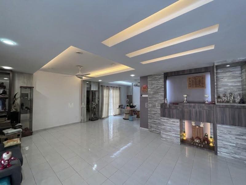 2-storey Terraced House for Sale in Batu Berendam (Melaka) - Mario Seet - Living Room - PropertyGuru.com.my