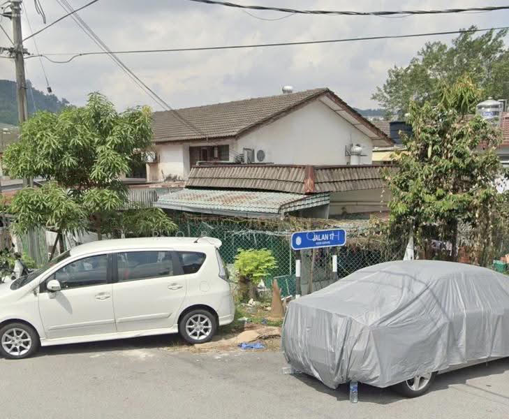 Rumah Teres 2-Tingkat untuk Dijual di Taman Putra (Ampang) - Robin Loh - Exterior - PropertyGuru.com.my