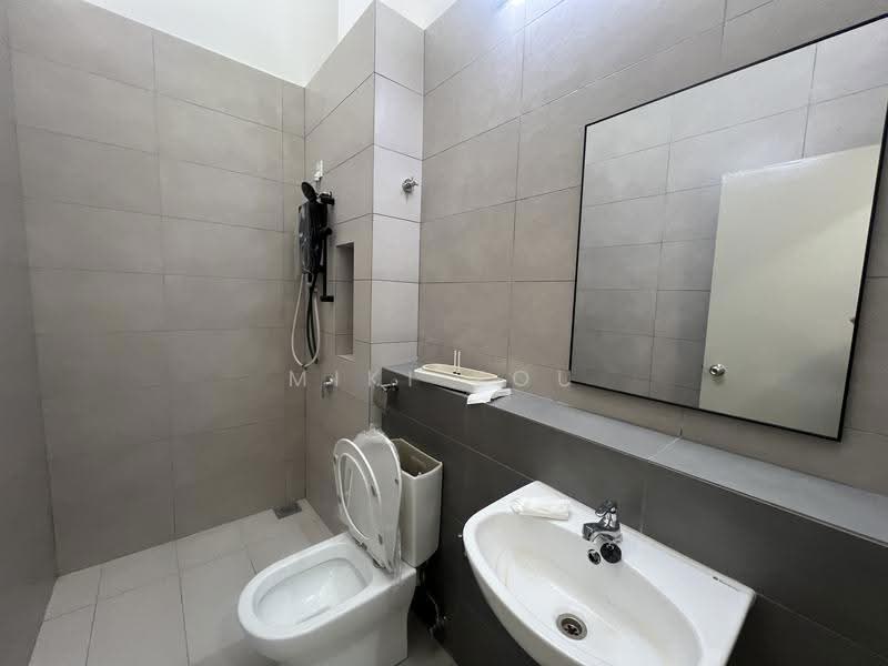 2-storey Terraced House for Rent in Telok Panglima Garang (Selangor) - Miki You - Bathroom - PropertyGuru.com.my