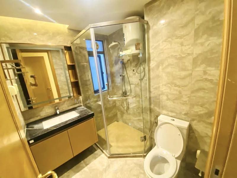 Service Residence for Rent at R&F Princess Cove Phase 1 - Mars Hoe - Bathroom - PropertyGuru.com.my