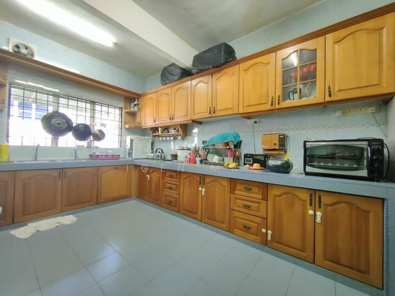 Rumah Teres 2-Tingkat untuk Dijual di Taman Cheras Permata (Cheras) - Igen Mak - Kitchen - PropertyGuru.com.my