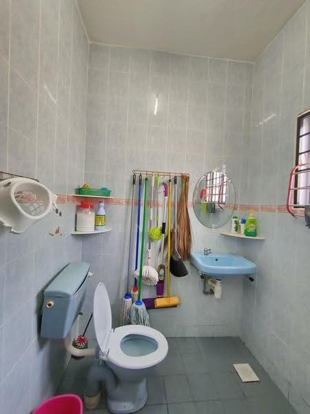 Rumah Teres 2-Tingkat untuk Dijual di Taman Cheras Permata (Cheras) - Igen Mak - Bathroom - PropertyGuru.com.my