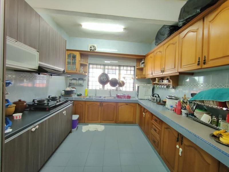 Rumah Teres 2-Tingkat untuk Dijual di Taman Cheras Permata (Cheras) - Igen Mak - Kitchen - PropertyGuru.com.my