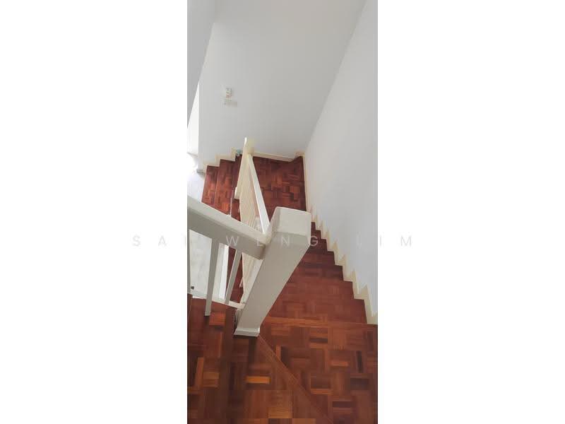 Terraced House for Rent in Usj 13 (Subang Jaya) - Sai Weng LIM - Staircase - PropertyGuru.com.my