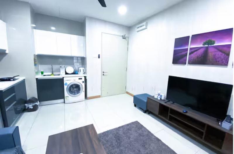 Kediaman Servis untuk Disewa di KL Gateway Residences - Eric Chin - Living Room - PropertyGuru.com.my
