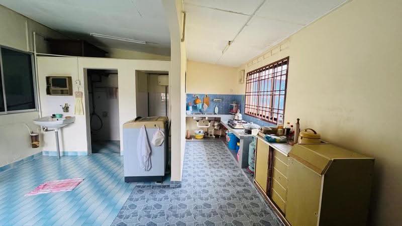Rumah Teres untuk Dijual di Skudai (Johor) - Bee Bee - PropertyGuru.com.my