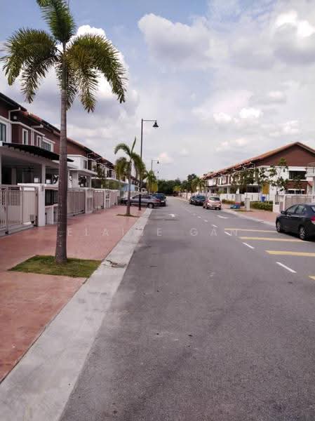 2-storey Terraced House for Sale in Bandar Kinrara Seksyen 7 (Bandar Kinrara) - Elaine Gan - Exterior - PropertyGuru.com.my