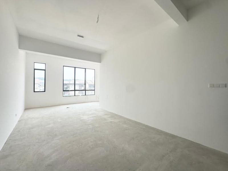 Shop / Office untuk Disewa di Austin Crest (Johor Bahru) - Janice . - Interior - PropertyGuru.com.my