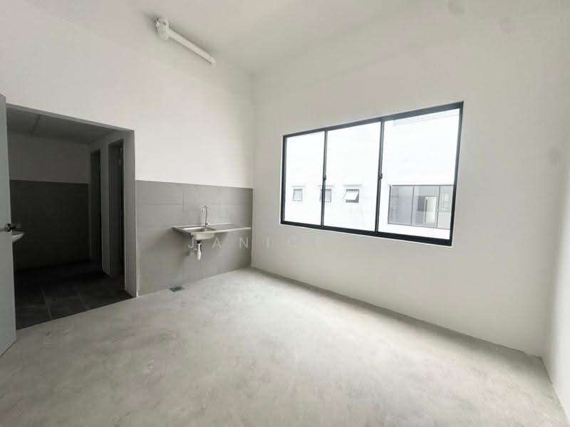 Shop / Office untuk Disewa di Austin Crest (Johor Bahru) - Janice . - Interior - PropertyGuru.com.my