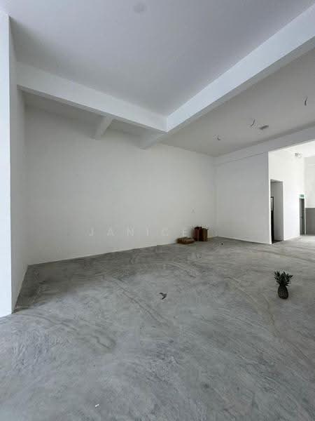 Shop / Office untuk Disewa di Austin Crest (Johor Bahru) - Janice . - Interior - PropertyGuru.com.my